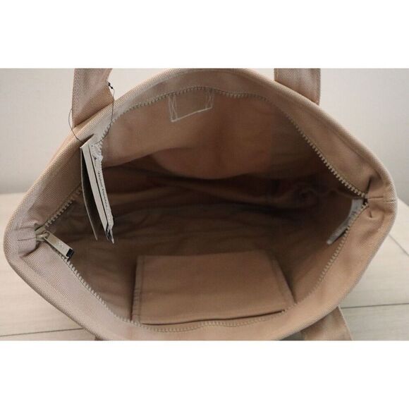 Jordan Flight WA0731-X6A Unisex Desert/Beige Water Resistant Carryall Tote Bag - Picture 5 of 14